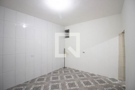 Quarto  de kitnet/studio para alugar com 1 quarto, 40m² em Vila Nova Curuçá, São Paulo