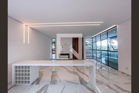 Sala  de casa à venda com 4 quartos, 400m² em Bandeirantes (pampulha), Belo Horizonte