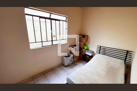 Quarto 3 de casa à venda com 4 quartos, 360m² em Pirajá, Belo Horizonte