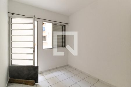 Quarto 2 de apartamento para alugar com 2 quartos, 40m² em Sumarezinho, São Paulo