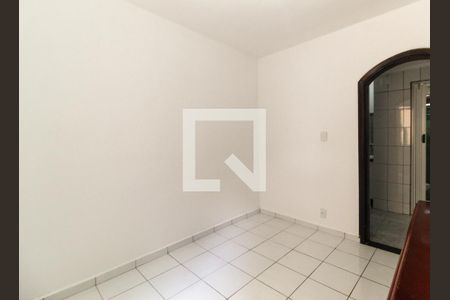 Quarto 1 de apartamento para alugar com 2 quartos, 40m² em Sumarezinho, São Paulo