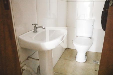 Casa à venda com 174m², 3 quartos e 3 vagas Casa à venda com 174m², 3 quartos e 3 vagasLavabo