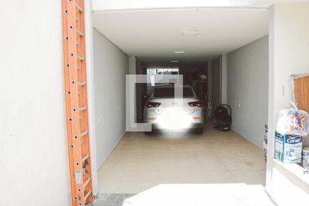 Casa à venda com 174m², 3 quartos e 3 vagas Casa à venda com 174m², 3 quartos e 3 vagasGaragem