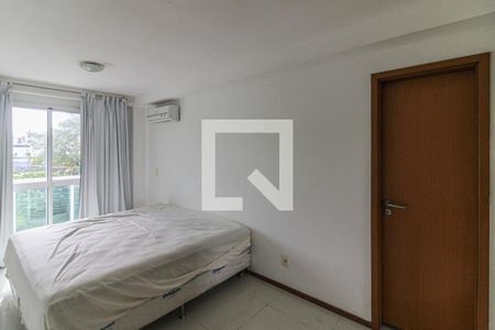 Suíte  de apartamento à venda com 3 quartos, 103m² em Recreio dos Bandeirantes, Rio de Janeiro