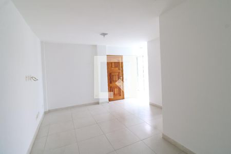 Sala de apartamento para alugar com 3 quartos, 75m² em Portuguesa, Rio de Janeiro