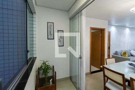 Varanda da sala de apartamento à venda com 3 quartos, 95m² em Castelo, Belo Horizonte