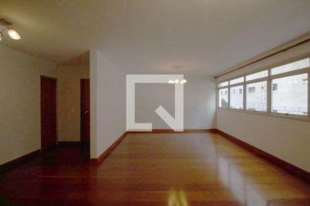 Apartamento à venda com 145m², 3 quartos e 1 vagaSala