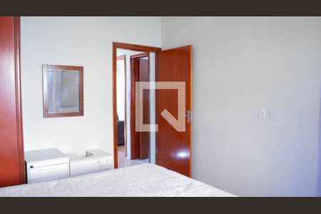 Quarto 1 suite de casa à venda com 3 quartos, 198m² em Vila Paiva, São Paulo
