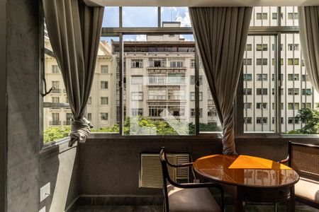 Varanda de apartamento à venda com 2 quartos, 110m² em República, São Paulo