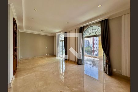 Apartamento à venda com 226m², 3 quartos e 4 vagasSala