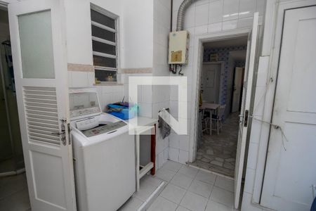 Apartamento à venda com 290m², 4 quartos e 1 vaga Apartamento à venda com 290m², 4 quartos e 1 vagaÁrea de Serviço