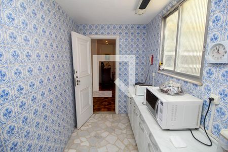 Apartamento à venda com 290m², 4 quartos e 1 vaga Apartamento à venda com 290m², 4 quartos e 1 vagaCozinha