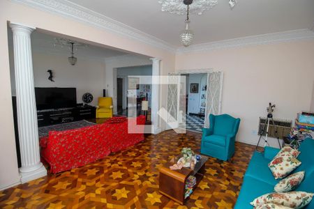 Apartamento à venda com 290m², 4 quartos e 1 vaga Apartamento à venda com 290m², 4 quartos e 1 vagaSala de Estar