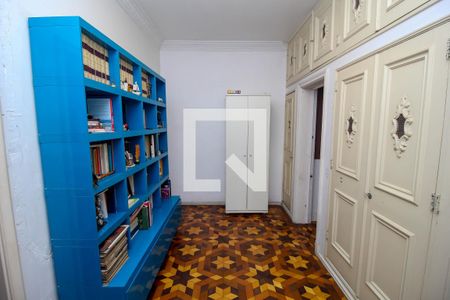 Apartamento à venda com 290m², 4 quartos e 1 vaga Apartamento à venda com 290m², 4 quartos e 1 vagaÁrmario