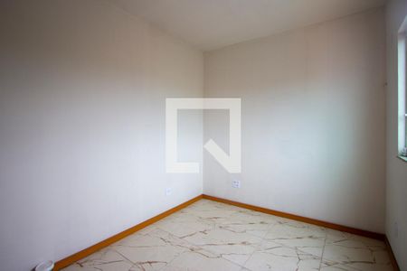 Quarto 1 de apartamento para alugar com 2 quartos, 60m² em Galo Branco, São Gonçalo