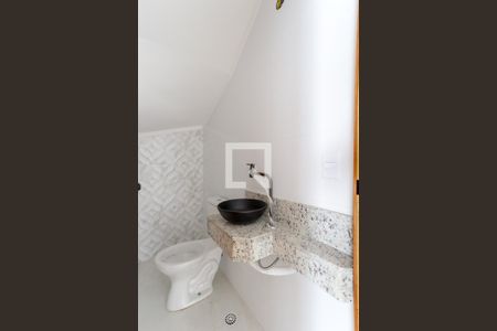 Lavabo de casa à venda com 3 quartos, 110m² em Parque Vitoria, São Paulo