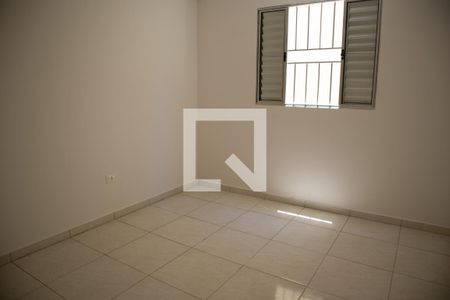 Quarto de kitnet/studio para alugar com 1 quarto, 25m² em Parque Ramos Freitas, São Paulo