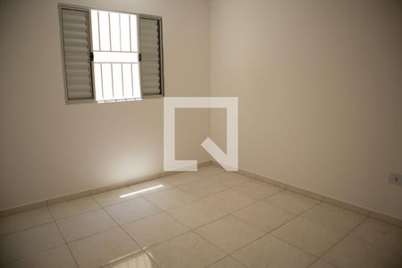 Quarto de kitnet/studio para alugar com 1 quarto, 25m² em Parque Ramos Freitas, São Paulo