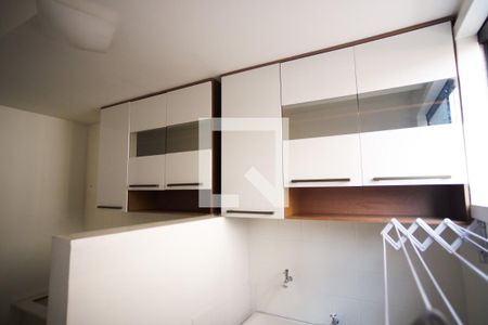 Cozinha e Área de Serviço de apartamento à venda com 2 quartos, 76m² em São João Batista, Belo Horizonte