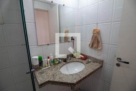 Banheiro de apartamento à venda com 2 quartos, 69m² em Chácara Santo Antônio (zona Sul), São Paulo