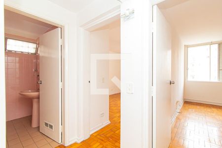 Sala de apartamento para alugar com 2 quartos, 90m² em Bela Vista, São Paulo