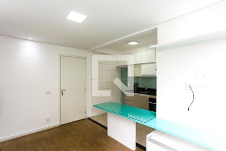 Sala de apartamento à venda com 2 quartos, 42m² em Jardim Novo Taboão, São Paulo