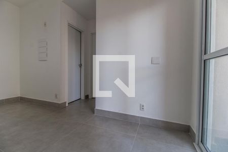 Sala de TV de apartamento para alugar com 2 quartos, 52m² em Alphaville Empresarial, Barueri