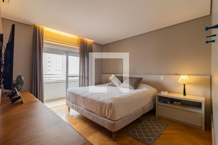 Apartamento à venda com 235m², 4 quartos e 4 vagas Apartamento à venda com 235m², 4 quartos e 4 vagasSuíte 1