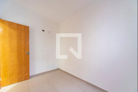 Quarto 1 de apartamento para alugar com 2 quartos, 50m² em Vila Linda, Santo André