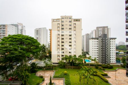 Vista da sala de apartamento à venda com 4 quartos, 184m² em Vila Gilda, Santo André