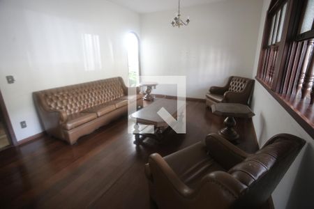 Sala de casa à venda com 6 quartos, 329m² em Alto Caiçaras, Belo Horizonte