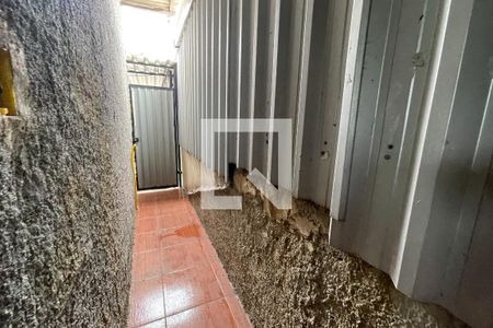 Área de Serviço de casa para alugar com 1 quarto, 78m² em Parque Independência , Duque de Caxias