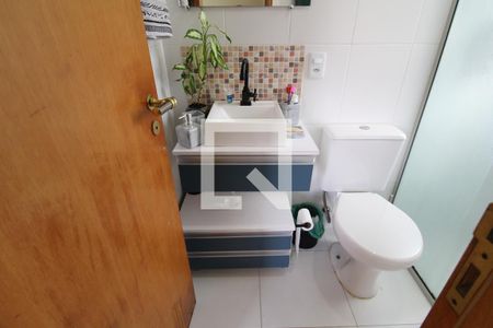 Banheiro de apartamento à venda com 1 quarto, 33m² em Vila Paiva, São Paulo