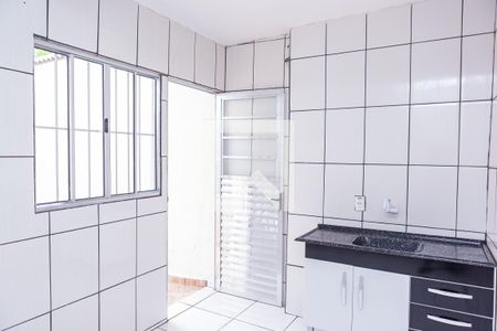 Cozinha de casa para alugar com 1 quarto, 50m² em Jardim Nordeste, São Paulo