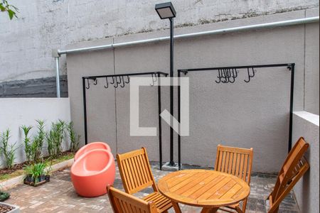 Studio à venda com 33m², 2 quartos e sem vaga Studio à venda com 33m², 2 quartos e sem vagaBicicletário