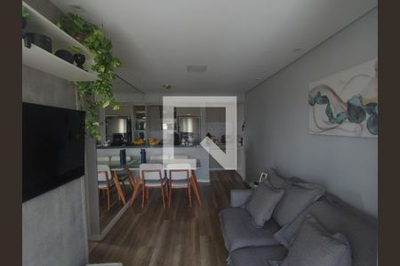 Sala de apartamento à venda com 2 quartos, 52m² em Vila Galvão, Guarulhos