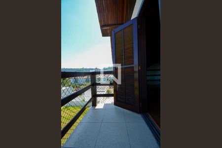 Casa de condomínio para alugar com 450m², 5 quartos e 5 vagas Casa de condomínio para alugar com 450m², 5 quartos e 5 vagasSacada - sala de cima