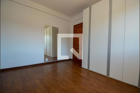 Casa de condomínio para alugar com 450m², 5 quartos e 5 vagas Casa de condomínio para alugar com 450m², 5 quartos e 5 vagasSuite 1
