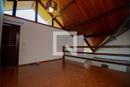 Casa de condomínio para alugar com 450m², 5 quartos e 5 vagas Casa de condomínio para alugar com 450m², 5 quartos e 5 vagasSala de cima