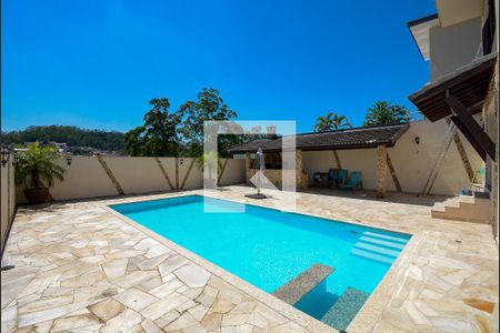 Casa de condomínio para alugar com 450m², 5 quartos e 5 vagas Casa de condomínio para alugar com 450m², 5 quartos e 5 vagasÁrea comum