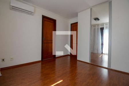 Casa de condomínio para alugar com 450m², 5 quartos e 5 vagas Casa de condomínio para alugar com 450m², 5 quartos e 5 vagasSuite 4