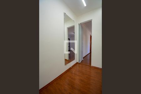 Casa de condomínio para alugar com 450m², 5 quartos e 5 vagas Casa de condomínio para alugar com 450m², 5 quartos e 5 vagasSuite 2 - closet