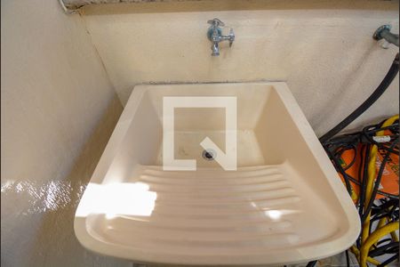 Casa de condomínio para alugar com 450m², 5 quartos e 5 vagas Casa de condomínio para alugar com 450m², 5 quartos e 5 vagasÁrea de Serviço