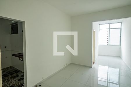 Apartamento à venda com 42m², 1 quarto e sem vaga Apartamento à venda com 42m², 1 quarto e sem vagaSala