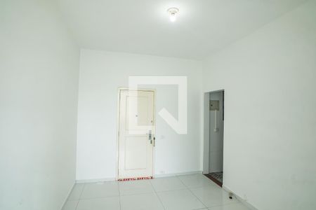 Apartamento à venda com 42m², 1 quarto e sem vaga Apartamento à venda com 42m², 1 quarto e sem vagaSala