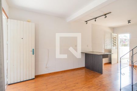 Sala de casa para alugar com 3 quartos, 67m² em Hípica, Porto Alegre