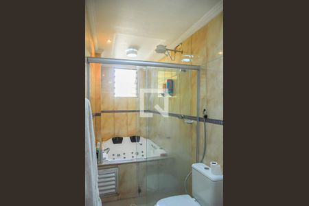 Banheiro da Suíte de casa à venda com 4 quartos, 235m² em Jardim Maria Adelaide, São Bernardo do Campo
