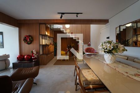 Sala de apartamento à venda com 4 quartos, 272m² em Vila Anastácio, São Paulo