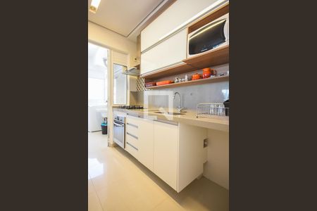 Apartamento para alugar com 82m², 2 quartos e 2 vagas Apartamento para alugar com 82m², 2 quartos e 2 vagasCozinha
