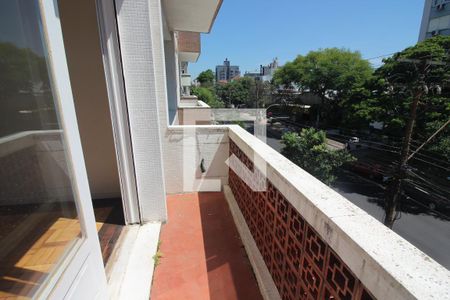 Sacada do Quarto 1 de apartamento à venda com 2 quartos, 72m² em Santana, Porto Alegre